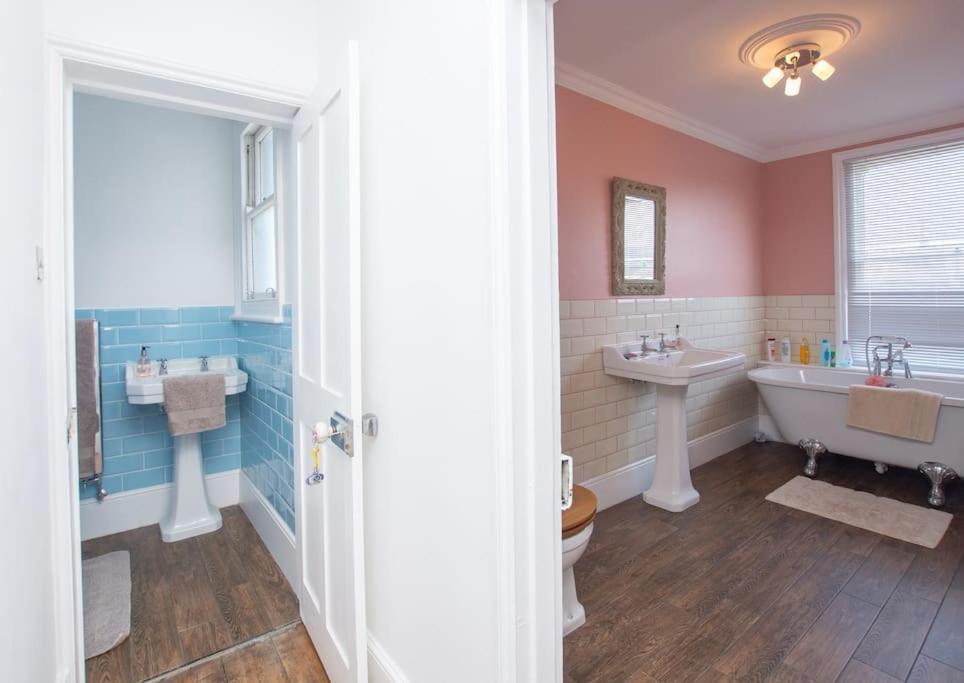 Stunning Large Victorian Maisonette With Sea View