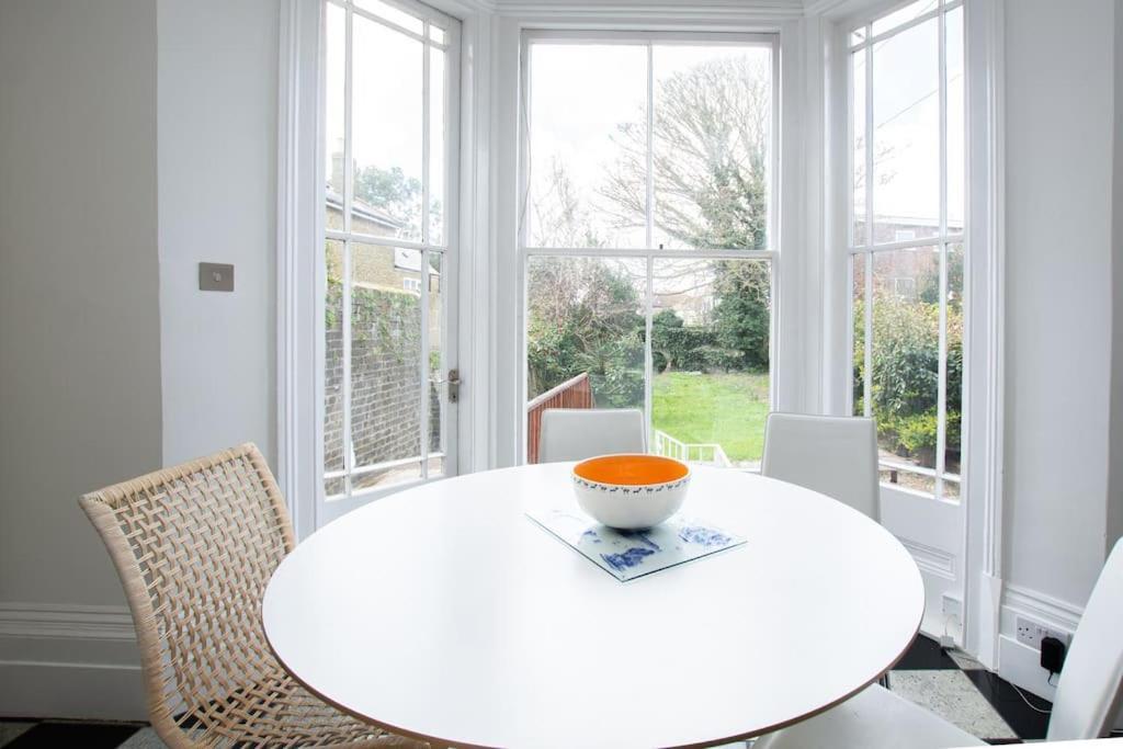 Stunning Large Victorian Maisonette With Sea View Deal